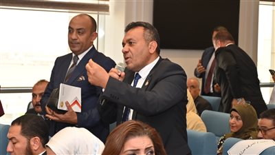 جانب من الاجتماع     