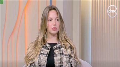 الفنانة شابة نيللي صادق    