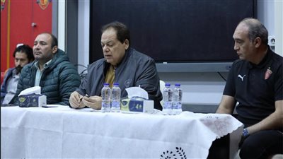 محمد أبو العينين مع جهاز سيراميكا كليوباترا     