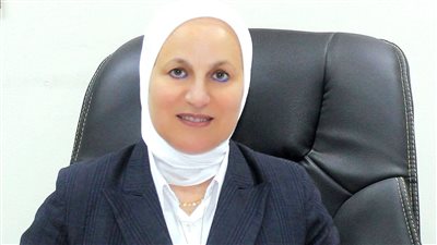 الدكتورة همت إسماعيل أبو كيلة    
