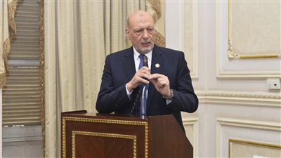 المستشار حسين أبو العطا رئيس حزب المصريين     