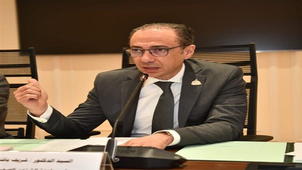 الدكتور شريف باشا عضو مجلس النواب    