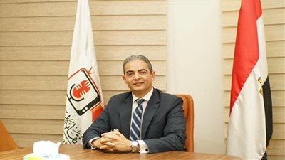 الدكتور طارق سعده    