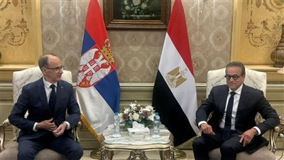 وزير الصحة يستقبل رئيس وزراء صربيا    
