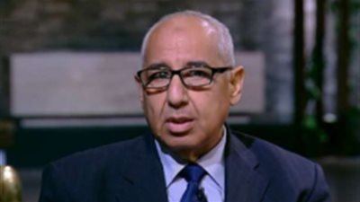 علي عوف     
