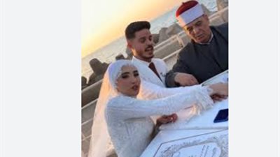دنيا وعمر والمأذون    