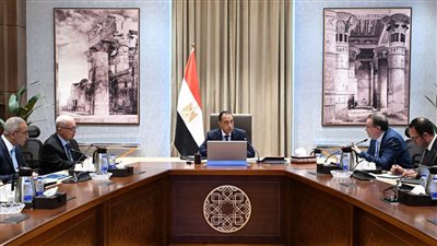 اجتماع رئيس الوزراء    