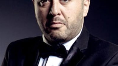 عمرو عبد العزيز     