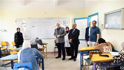 امتحانات الشهادة الإعدادية     