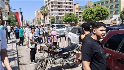 طلاب الثانوية العامة     