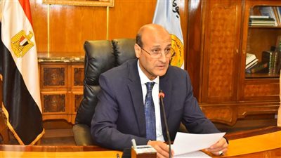 محافظ أسيوط يعلن أوائل الشهادة الإعدادية     