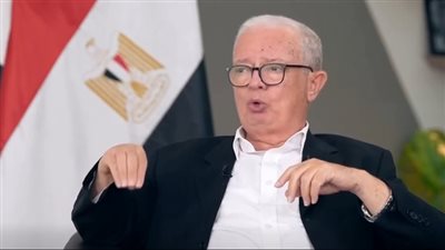 الدكتور حسين عيسى، نائب رئيس الوزراء    