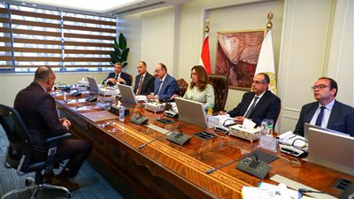 جانب من اجتماع وزيرة التنمية المحلية    