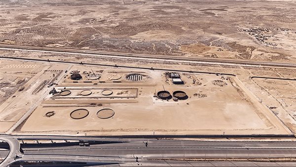 توسعات ميناء الحمراء البترولي    