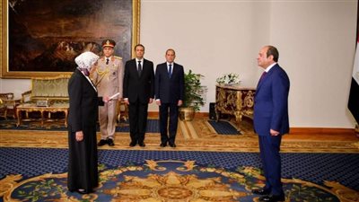 جانب من آداء اليمين القانونية    