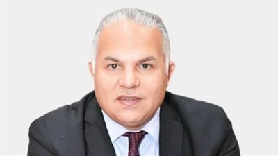 الدكتورخالد قبيصى وكيل تعليم الفيوم     