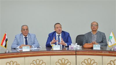 جانب من الاجتماع     