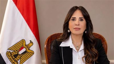 وزيرة الإسكان    