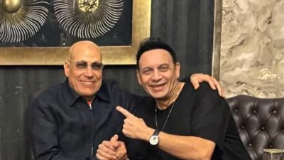 مصطفي قمر     