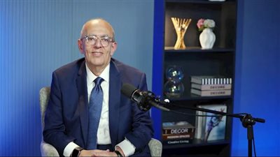 الدكتور حاتم الجبلي، وزير الصحة والسكان الأسبق    