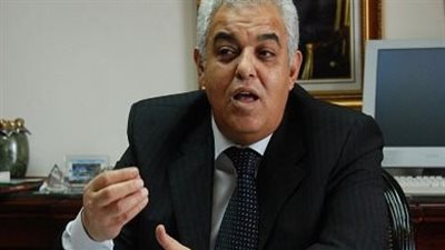 وزير الموارد المائية الأسبق الدكتور نصر علام    