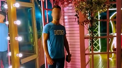 الشاب في العقد الثالث ويقيم بمفرده بمنطقة الفيروز    