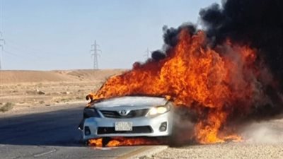 حريق سيارة     