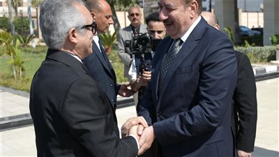 محافظ بورسعيد يستقبل وزير العدل تمهيدًا لافتتاح محكمة بورفؤا    