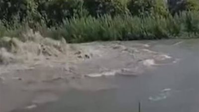 انفجار داخل المياه أم تسرب غاز؟    