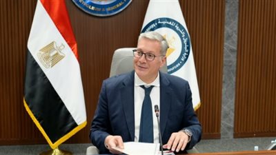وزير البترول    