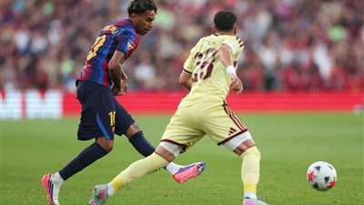 الأهلي وبرشلونة    