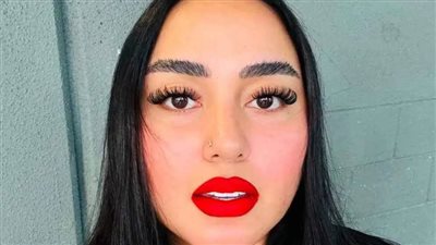 مغنية البوب الفلبينية فانيسا بلانكا    