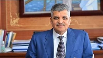 أسامة ربيع     