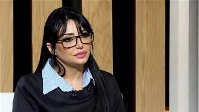 الإعلامية دينا المصري     