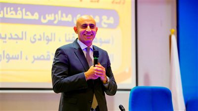 وزير التربية والتعليم محمد عبداللطيف    