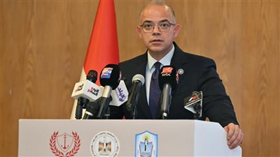 وزير الاستثمار من بورسعيد مصر تنطلق بالتصدير تستهدف توسيع    