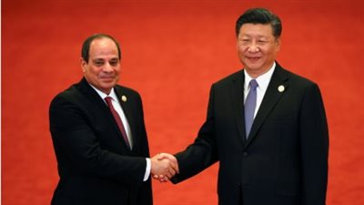 السيسي يستقبل شي جين بينج    