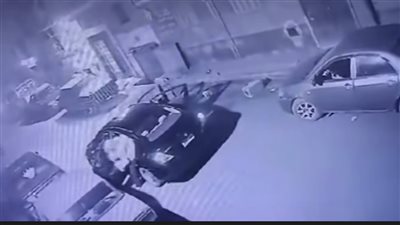 سائق توصيل يصدم فتاة في مصر الجديدة    