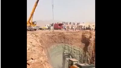 جانب من الإنقاذ    