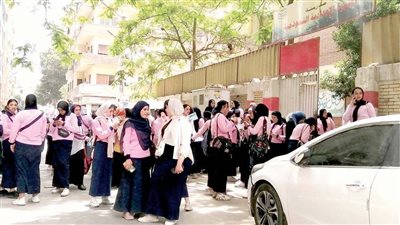 تسجيل رغبات الدبلومات الفنية    