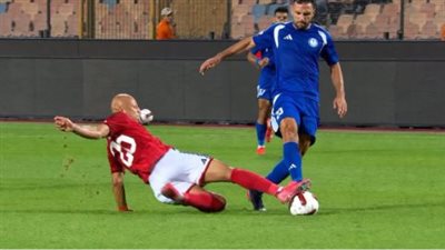 لحظة تدخل عمرو الجزار على فادي فريد     