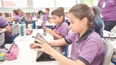 طلاب المدارس     