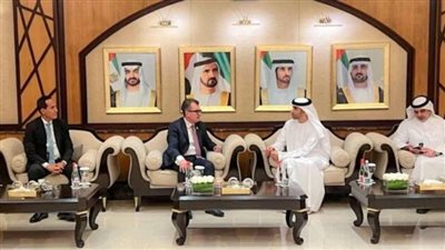 صورة من اللقاء    