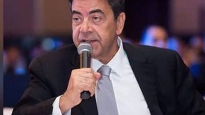 الدكتور مجدي حسن النقيب العام للأطباء البيطريين    
