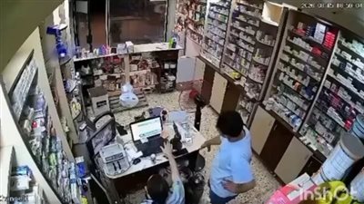 قتل صديقه داخل صيدلية سورية    