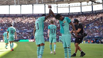 برشلونة    