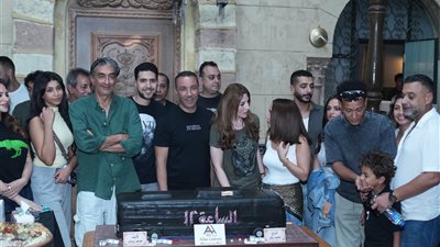 فيلم الساعة 12    