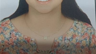 صورة الطالبة نانسي     