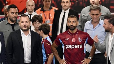 محمد صلاح ورئيس طرابزون سبور     