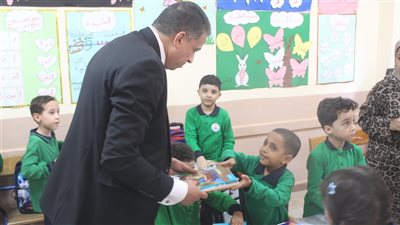 طلاب المدارس     